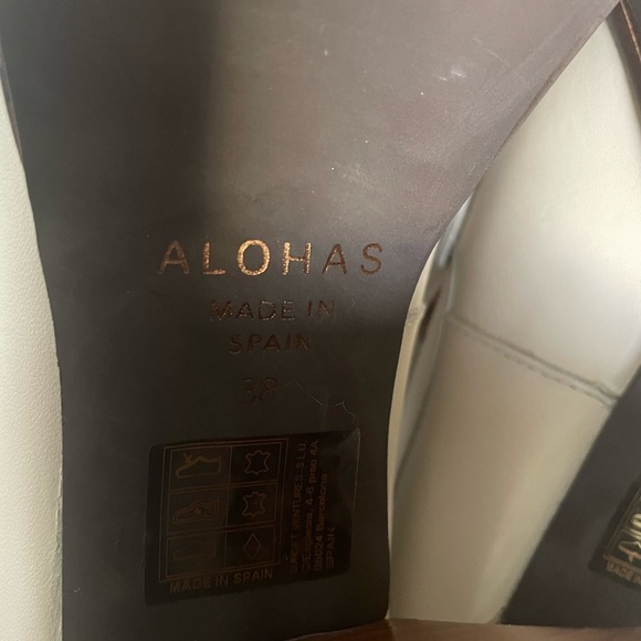 ALOHAS Cream Block Heel Loafers Sz38 7/ 1/2 USA - Picture 8 of 9